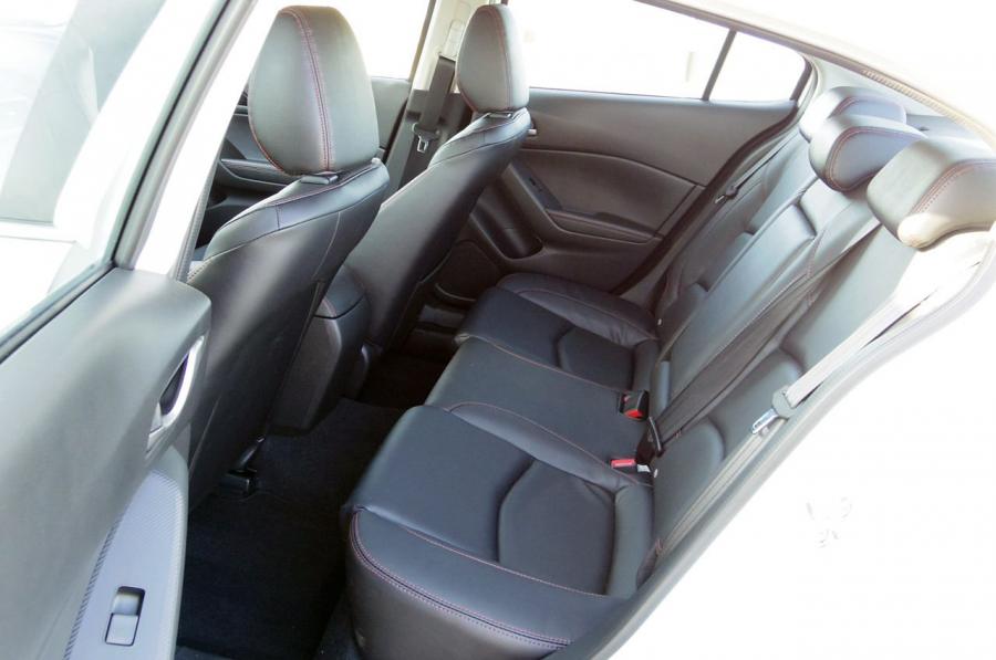  Mazda3 Sedan 2014 года  (фото 41 из 59)